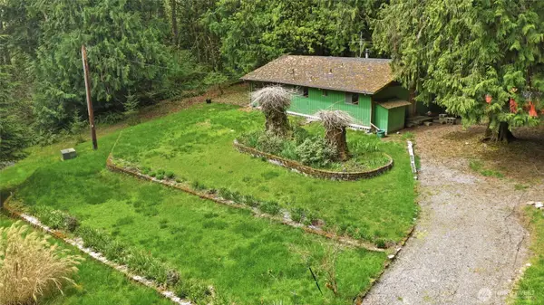 6825 Young Road Nw, Olympia, WA 98502