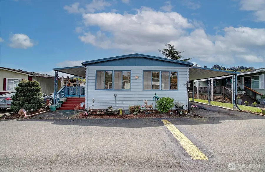 2424 Nightingale Lane, Kelso, WA 98626 - #2