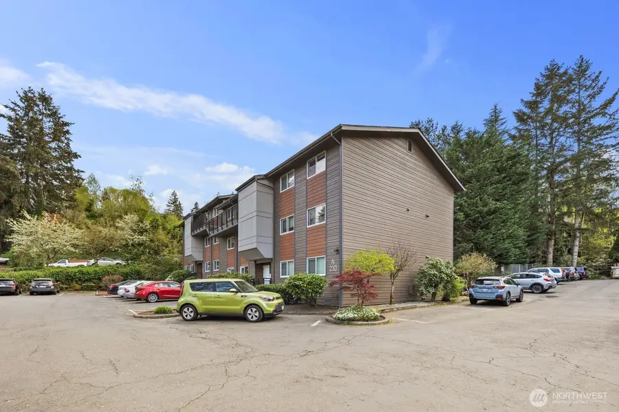 210 SW Clark Street #A103, Issaquah, WA 98027 - #3