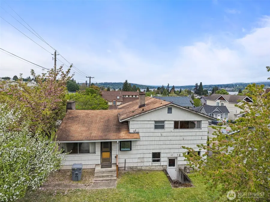 8403 S 120th St, Seattle, WA 98178 - #2
