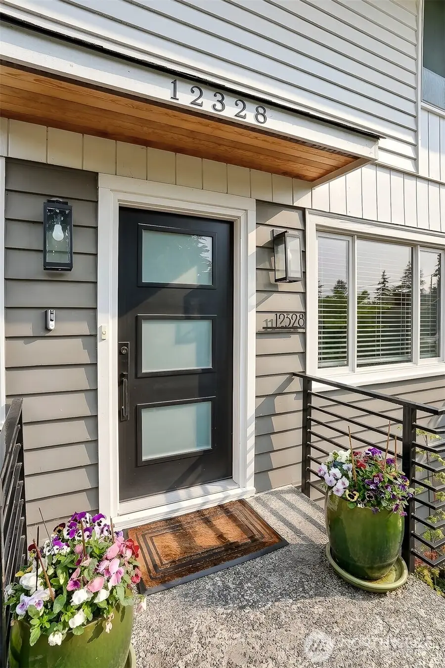 12328 38th Avenue Ne, Seattle, WA 98125 - #2