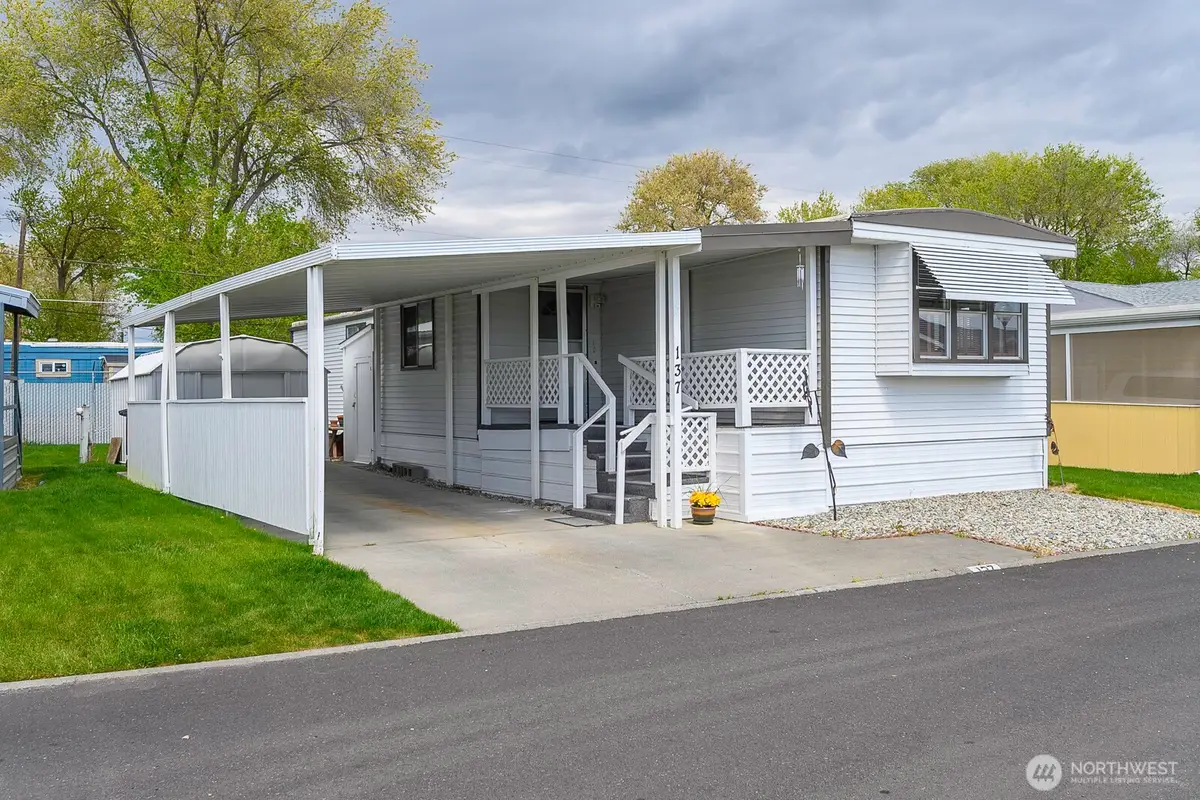 2240 W Broadway #137, Moses Lake, WA 98837 - #1