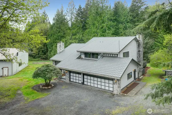 8924 W Meadow Lake Drive, Snohomish, WA 98290