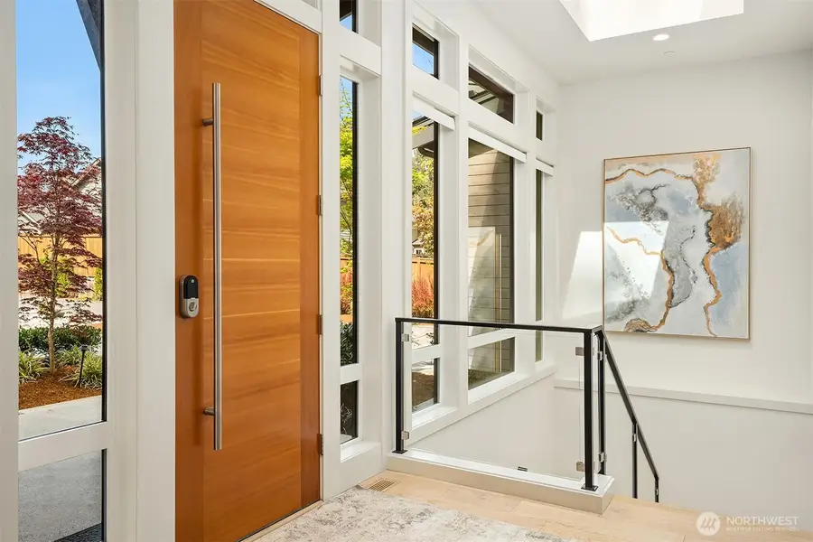 9222 116th Avenue Ne, Kirkland, WA 98033 - #3