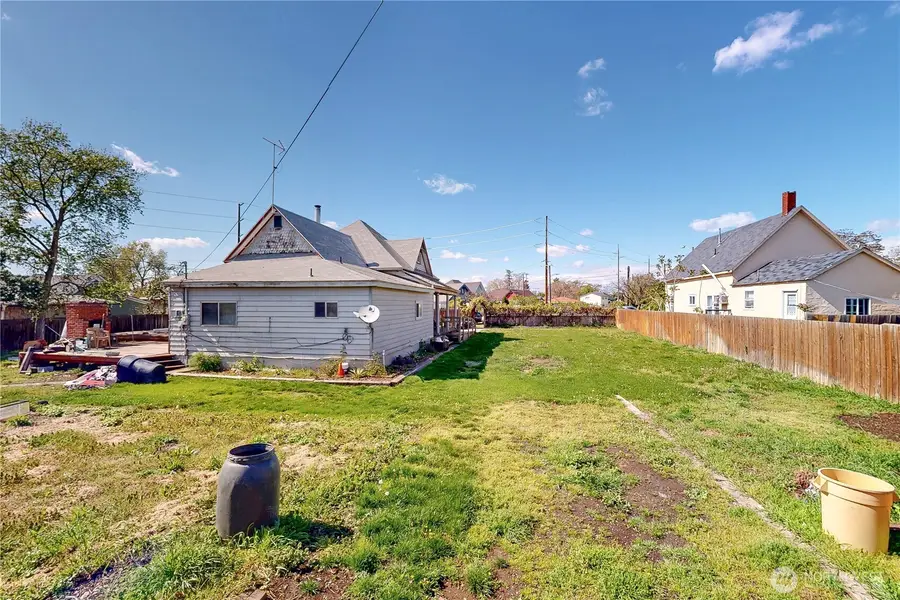 319 W Cherry Street, Walla Walla, WA 99362 - #3