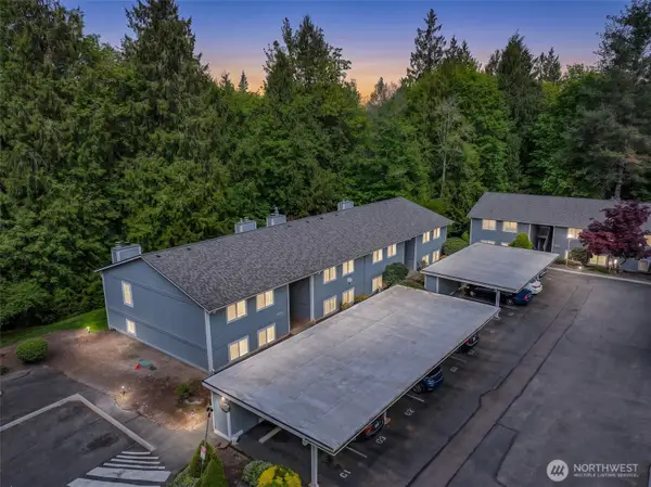 2949 SE Mile Hill #C-3, Port Orchard, WA 98366
