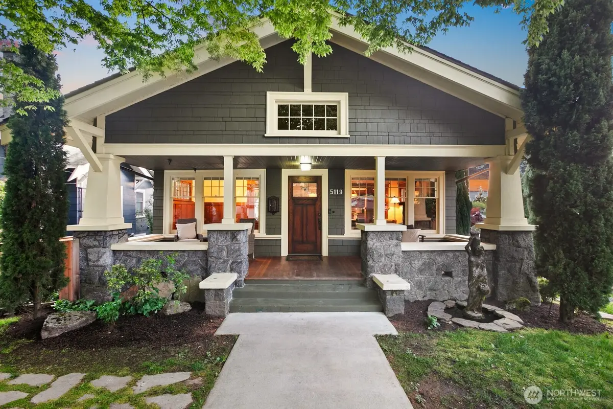 5119 Meridian Avenue N, Seattle, WA 98103 - #1