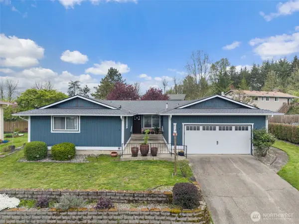 914 S 30th Place, Renton, WA 98055