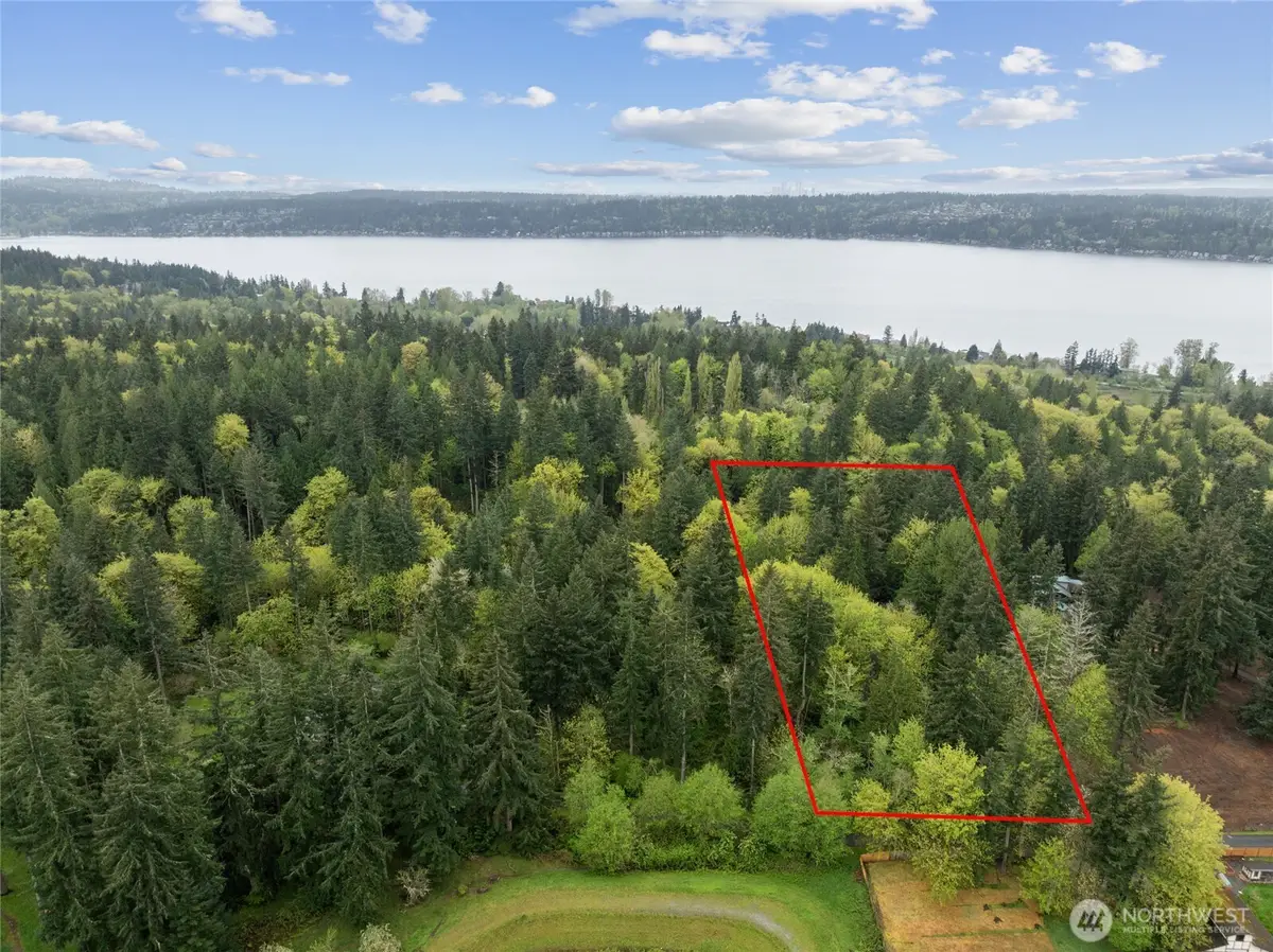 611 208th, Sammamish, WA 98074 - #1