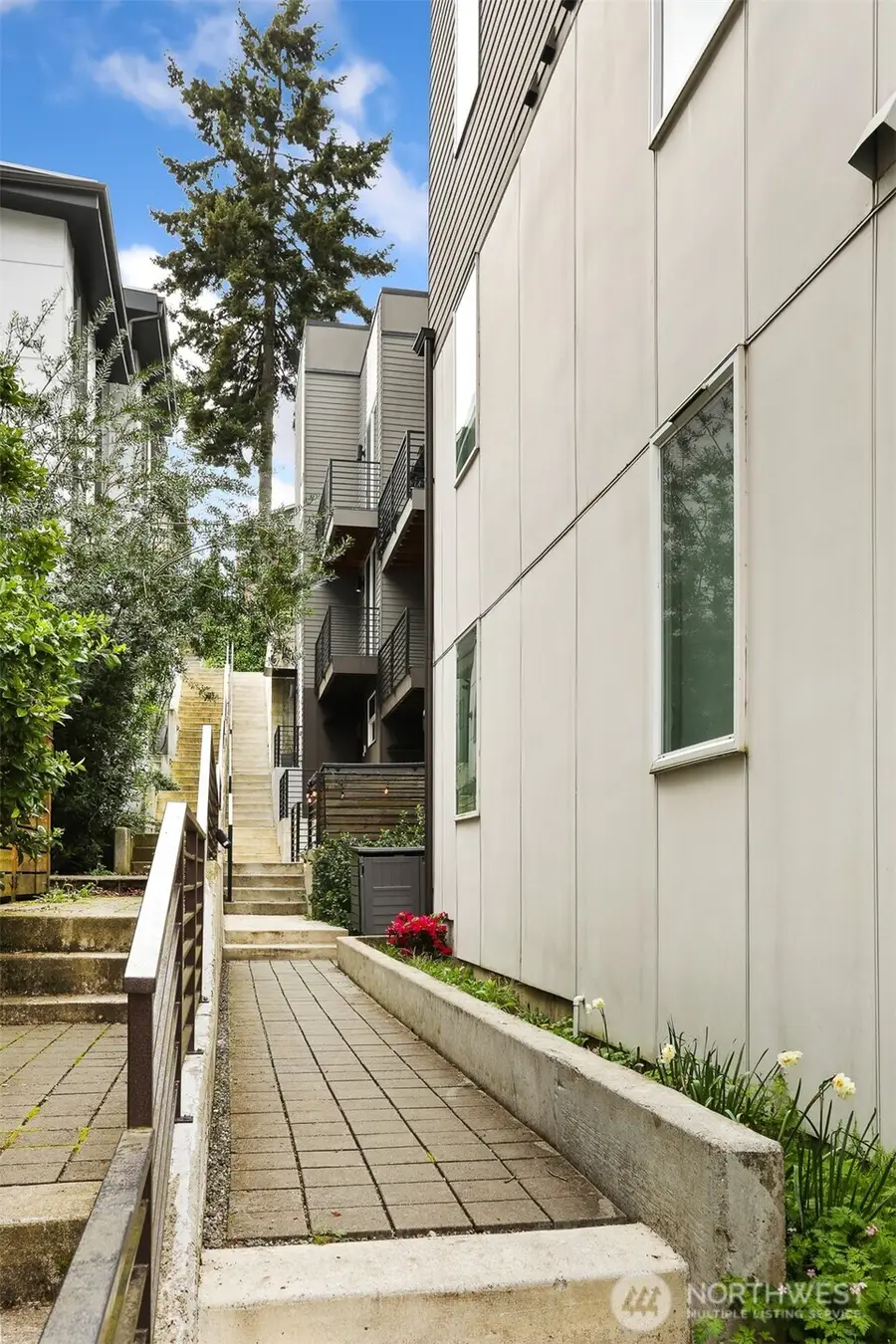 1913 15th Avenue S #Unit C, Seattle, WA 98144 - #2