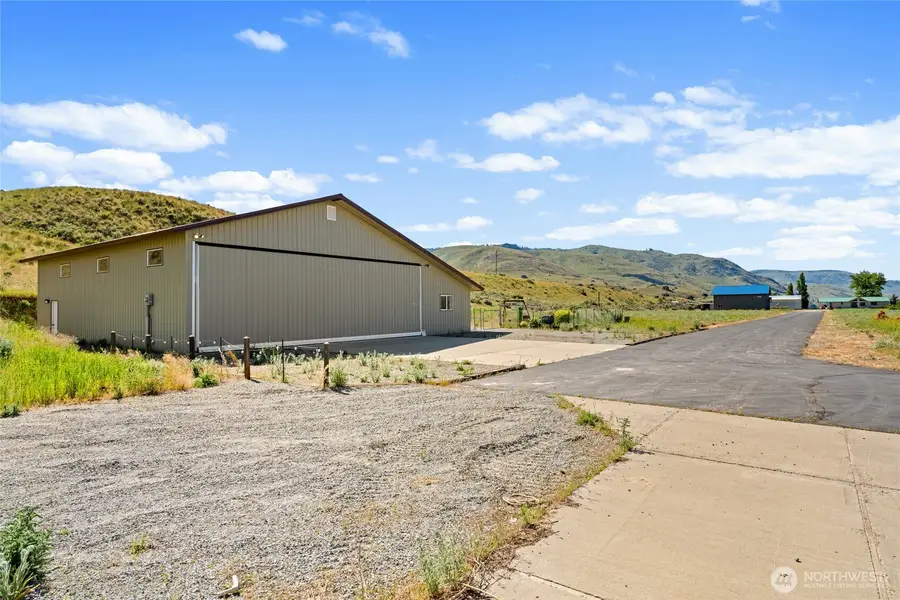 675 Peach Road, Waterville, WA 98858 - #3