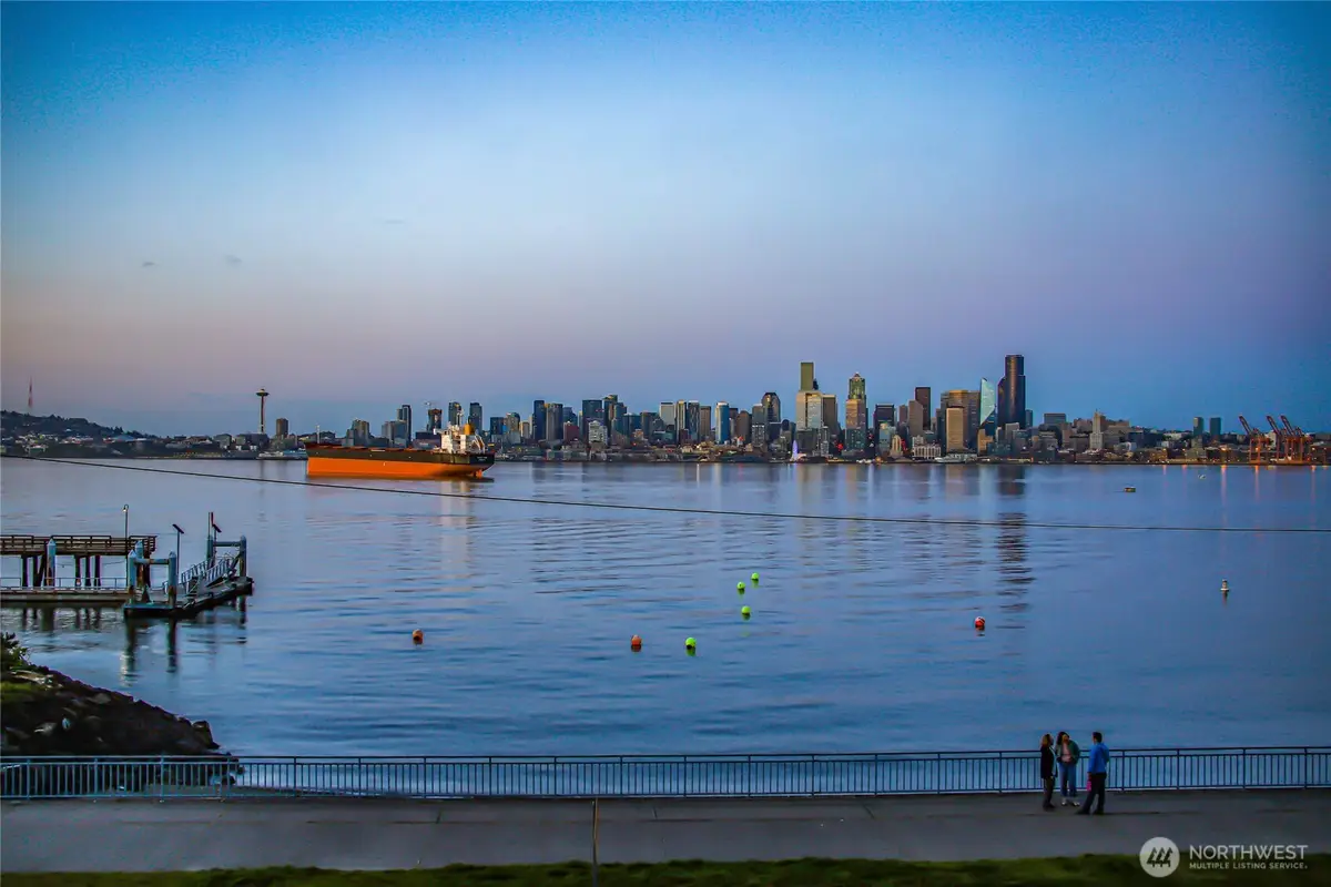1661 Harbor Avenue Sw #301, Seattle, WA 98126 - #1
