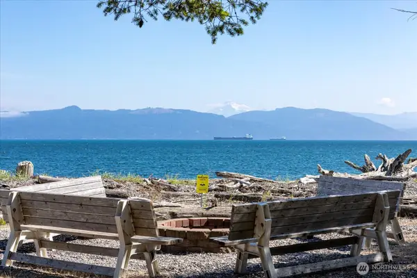 4079 Forest Lane, Anacortes, WA 98221