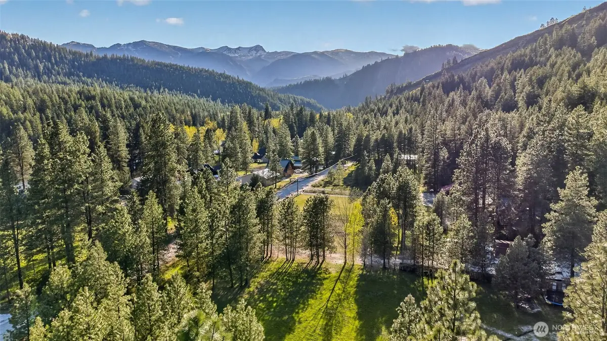 15906 River Road, Leavenworth, WA 98826 - #1