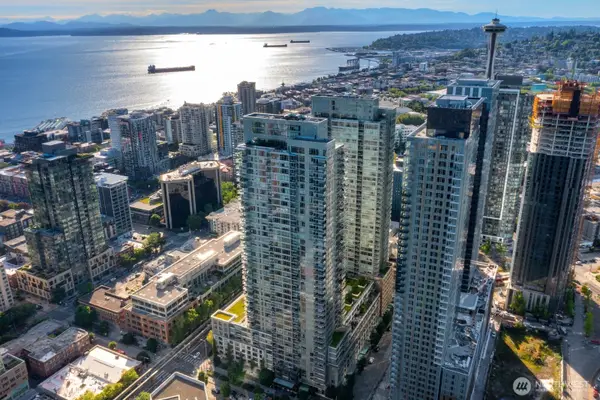 588 Bell Street #2102S, Seattle, WA 98121