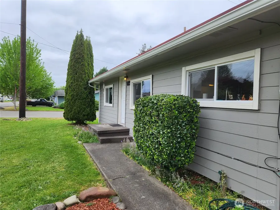 1422 Belmont Avenue, Centralia, WA 98531 - #2