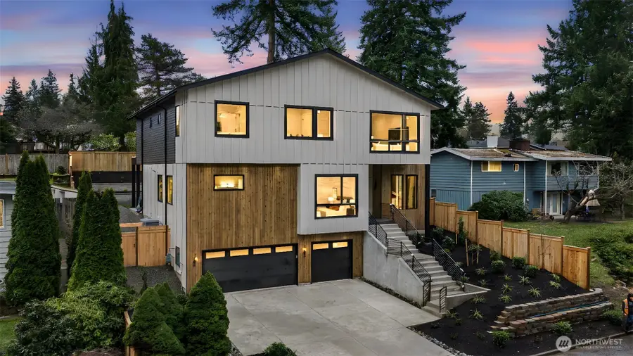 14 158th Place Ne, Bellevue, WA 98008 - #2