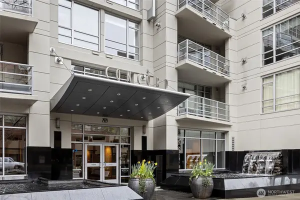 2929 1st Avenue #219, Seattle, WA 98121