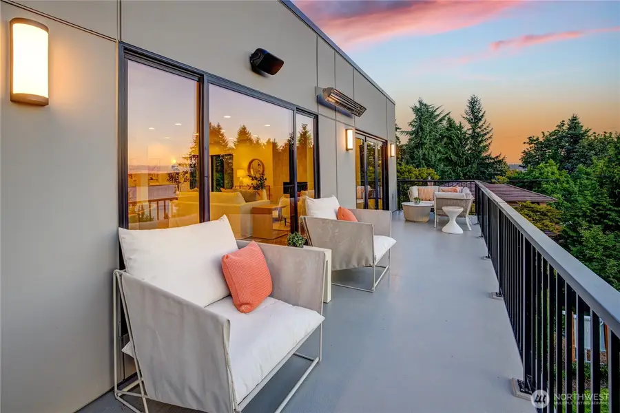 6950 SE Maker Street, Mercer Island, WA 98040 - #3