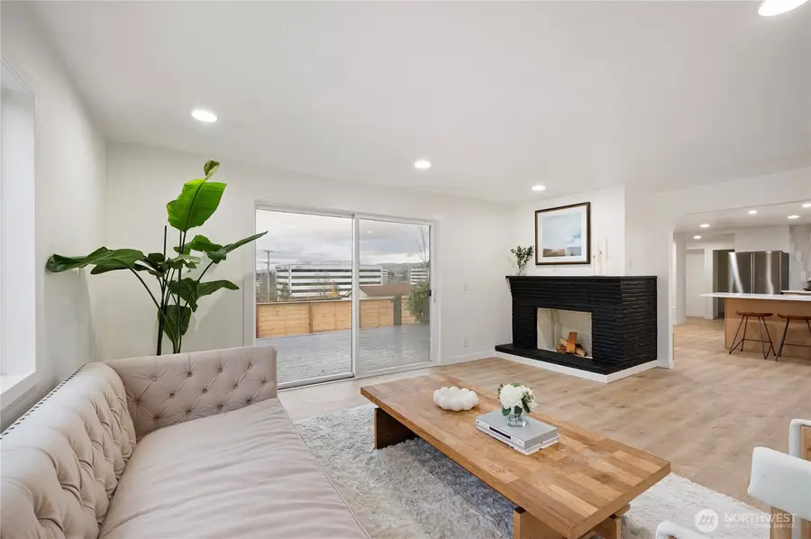 1406 Shattuck Avenue S, Renton, WA 98055 - #2