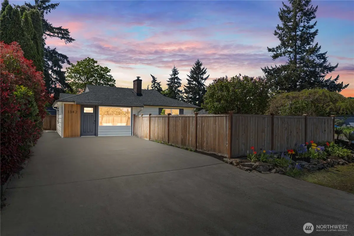 1324 116th Street, Tacoma, WA 98444 - #1