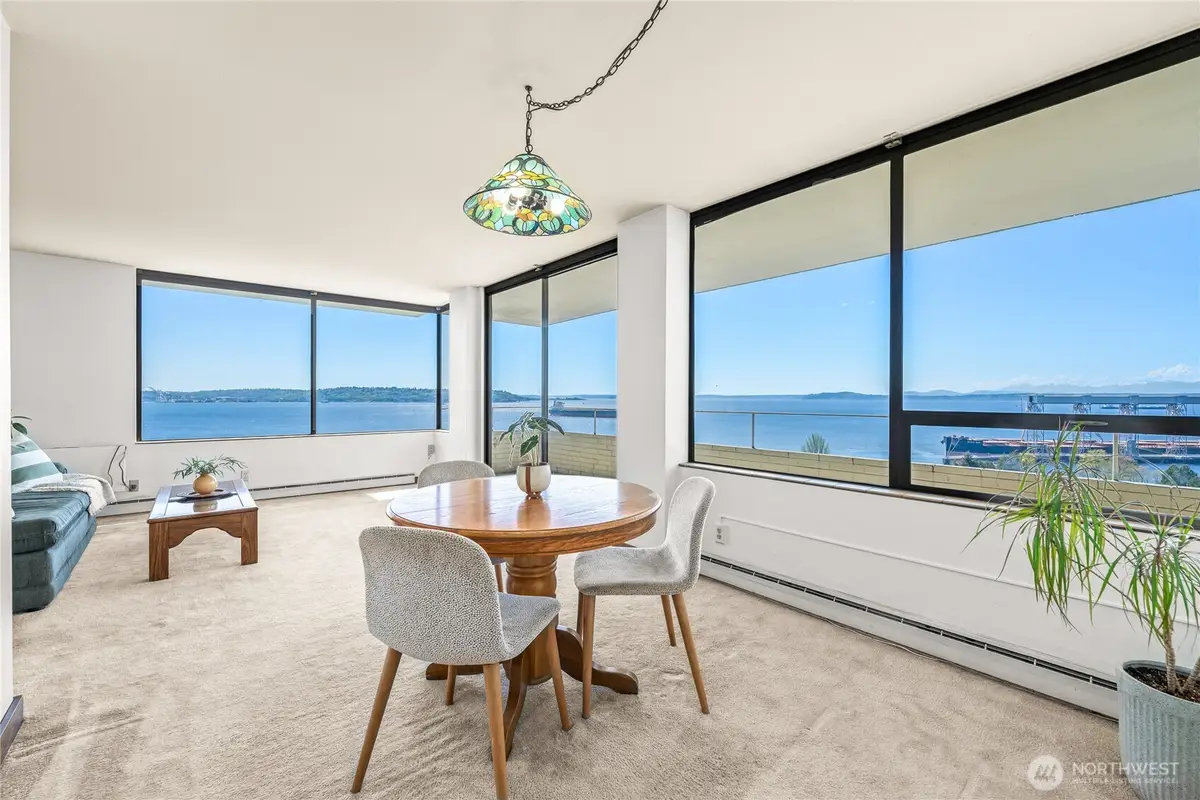521 5th Avenue W #602, Seattle, WA 98119 - #1