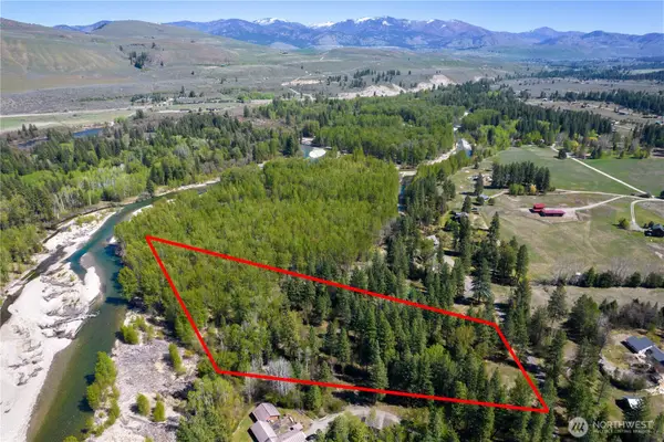 19 Green Road #2, Winthrop, WA 98862