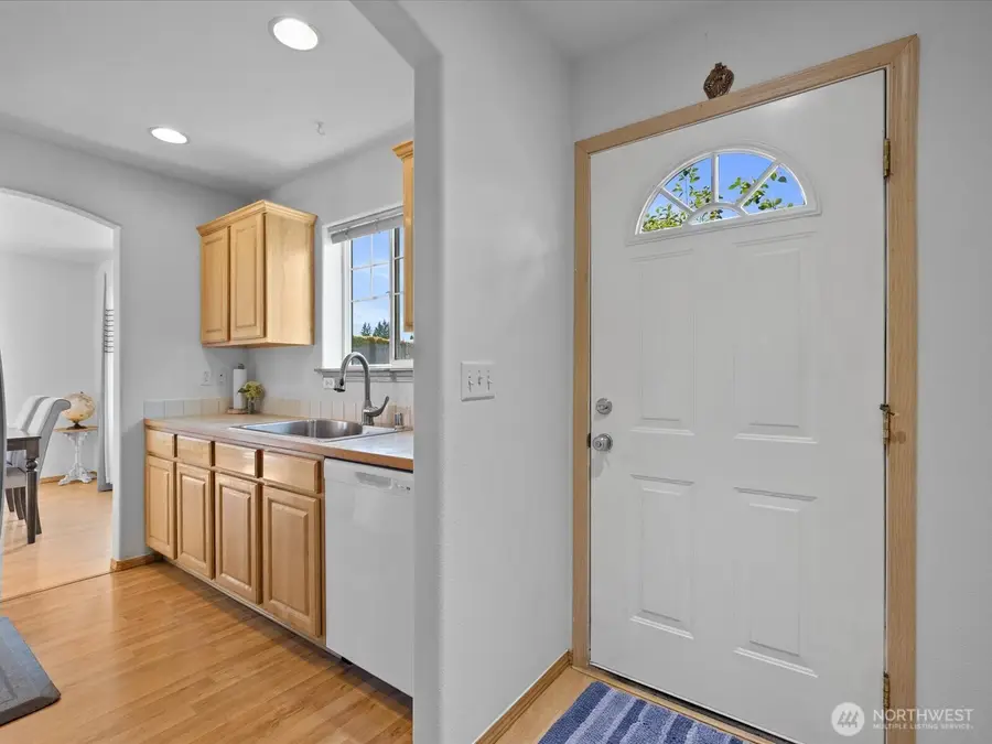 119 91st Avenue Se #10D, Lake Stevens, WA 98258 - #3