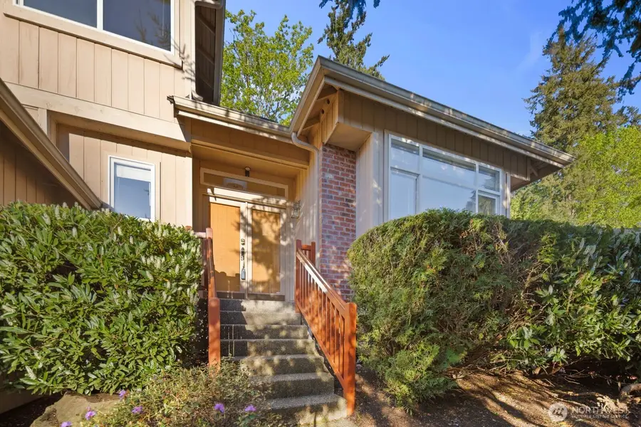 8218 126th Place Se, Newcastle, WA 98056 - #3
