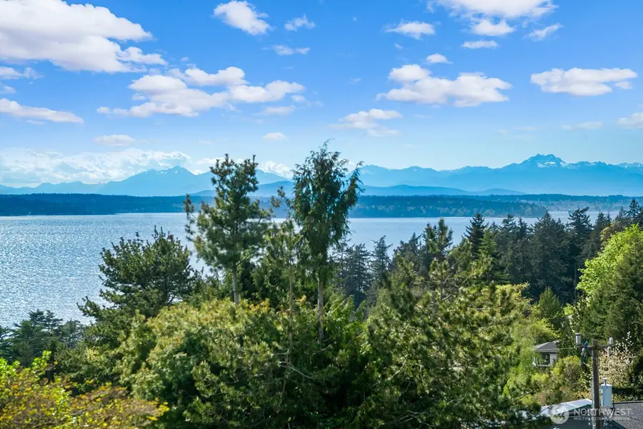 8627 Fauntlee Crest Sw, Seattle, WA 98136 - #2