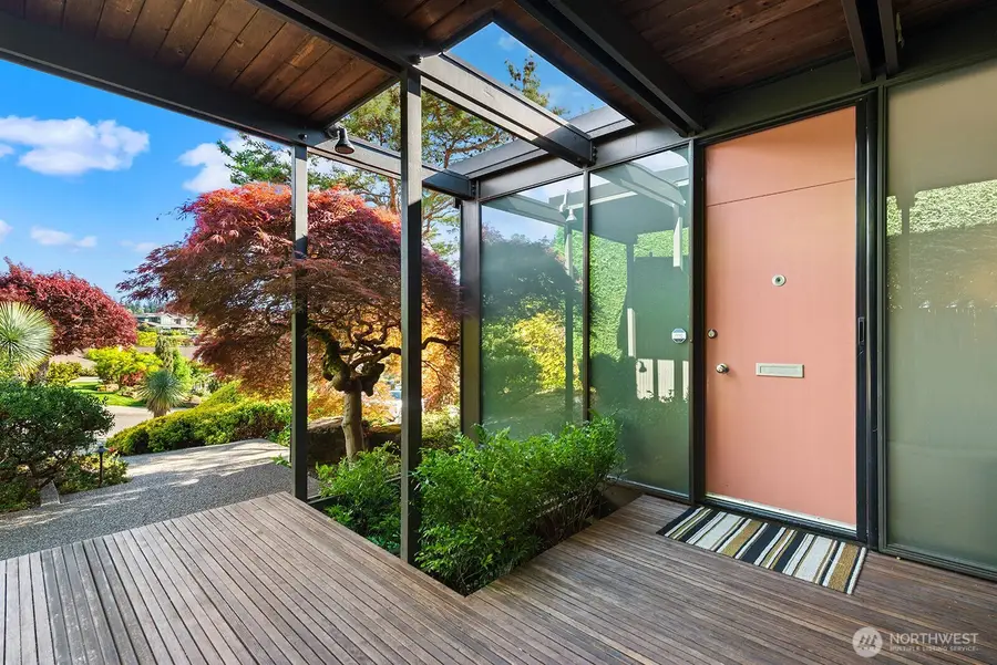 8627 Fauntlee Crest Sw, Seattle, WA 98136 - #3