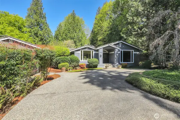 13320 211th Place Ne, Woodinville, WA 98077