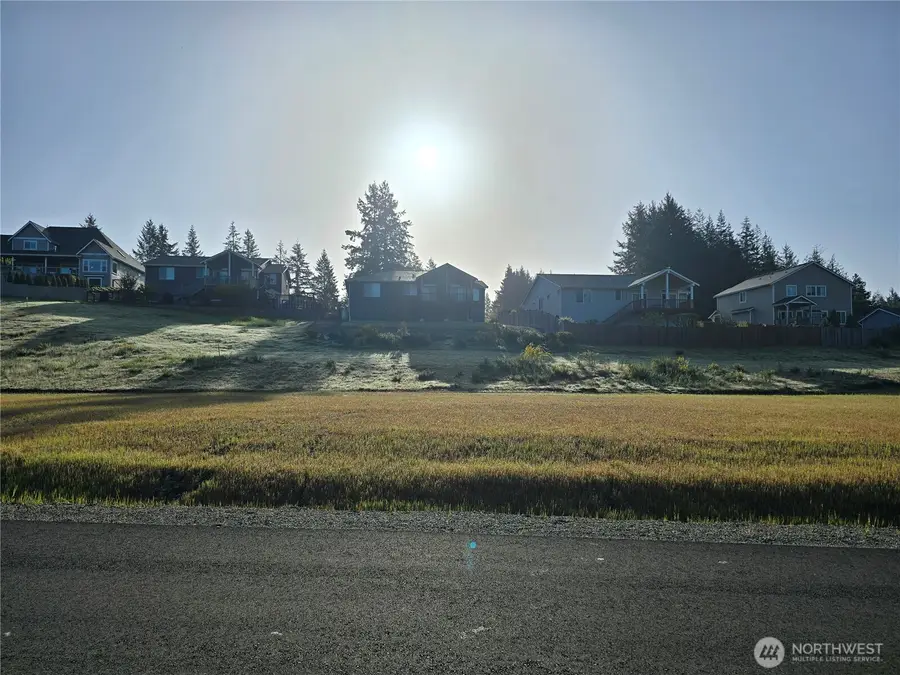 60 E Virgil Drive W #3, Allyn, WA 98524 - #2