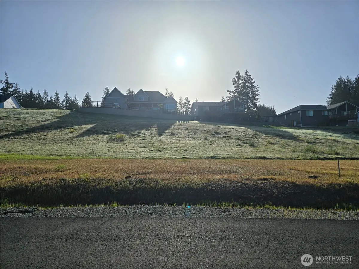 80 E Virgil Drive W #5, Allyn, WA 98524 - #1