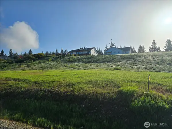 100 E Virgil Drive W #7, Allyn, WA 98524