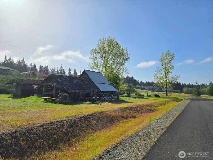 71 E Virgil Drive W #14, Allyn, WA 98524 - #3