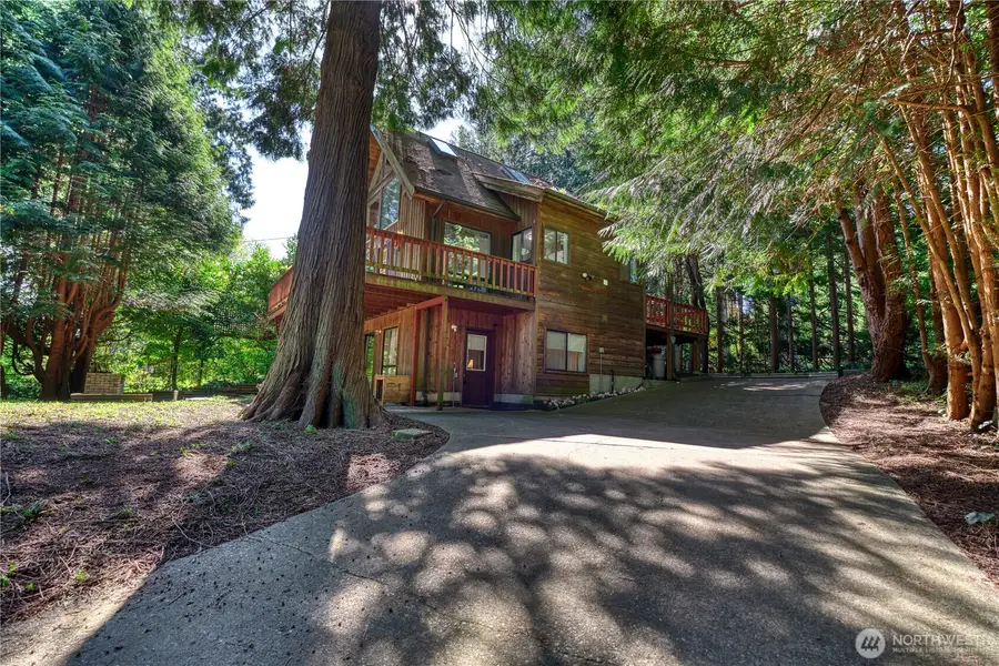 1881 Cliff Road, Point Roberts, WA 98281 - #2