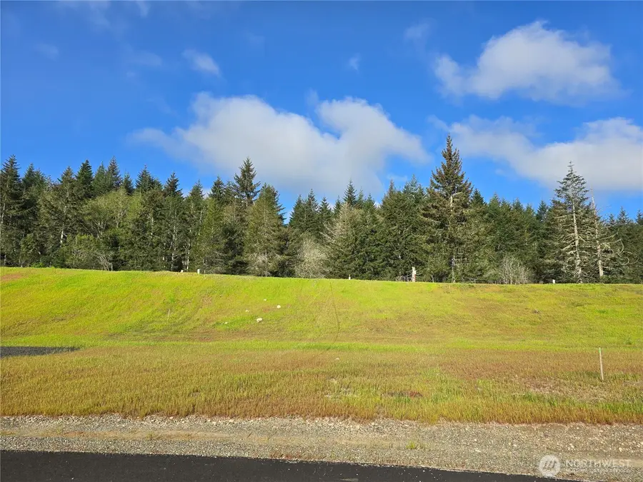 41 E Virgil Drive W #17, Allyn, WA 98524 - #2