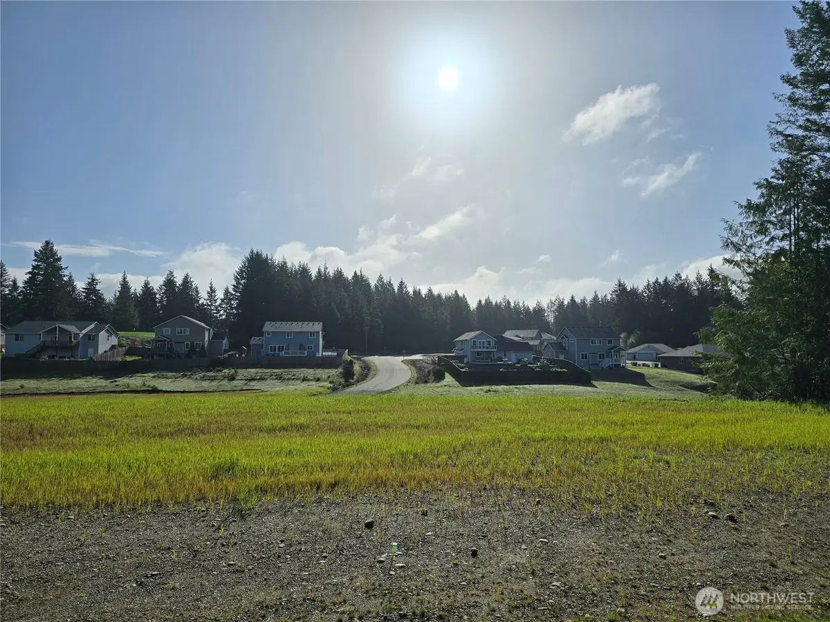 150 E Donbob Lane #19, Allyn, WA 98524 - #1