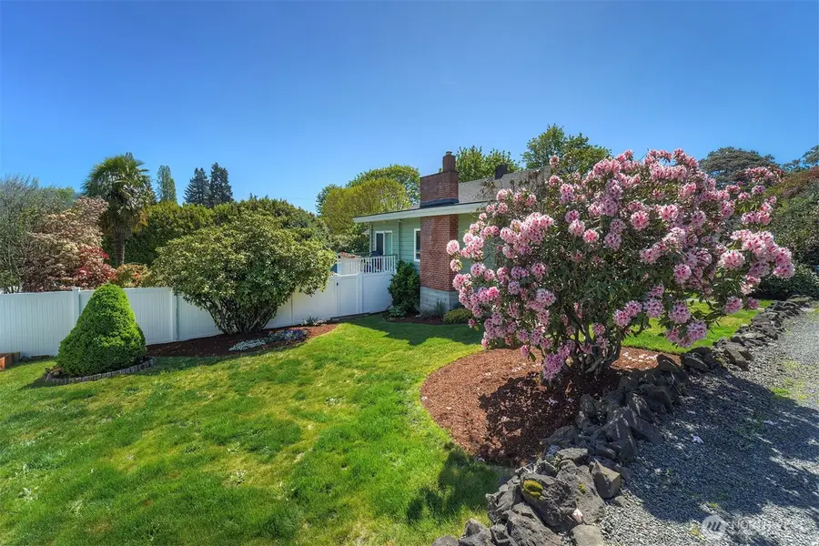 1112 N Cambrian Avenue, Bremerton, WA 98312 - #2