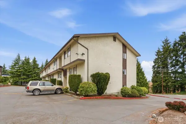 3515 160th Street #C6, SeaTac, WA 98188