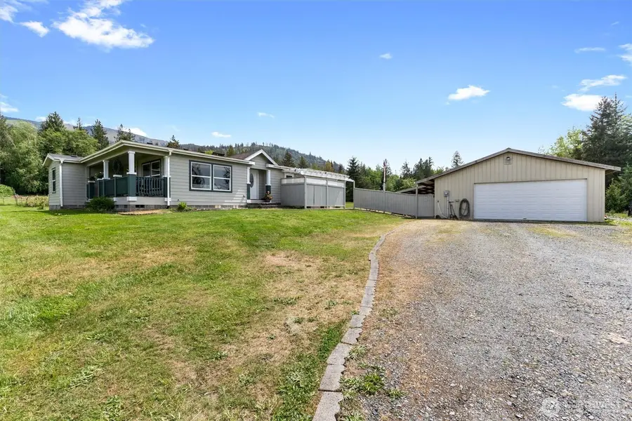 6896 Goodwin Rd, Everson, WA 98247 - #2