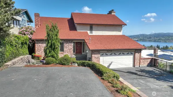 8208 S 124th Street, Seattle, WA 98178