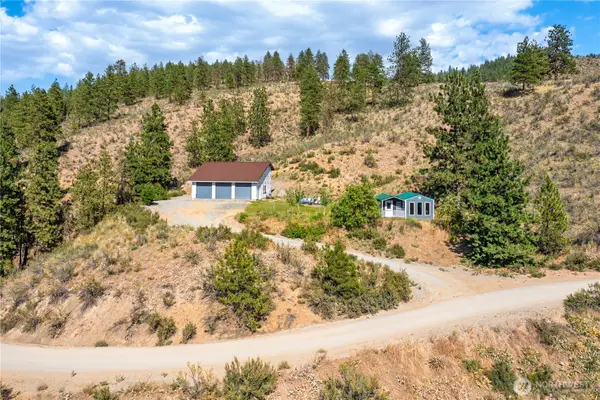1478 Lodge Pole Rd Road #K, Chelan, WA 98816