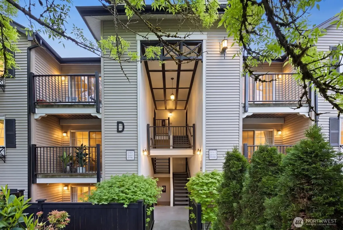 215 9th Street #D101, Kirkland, WA 98033 - #1