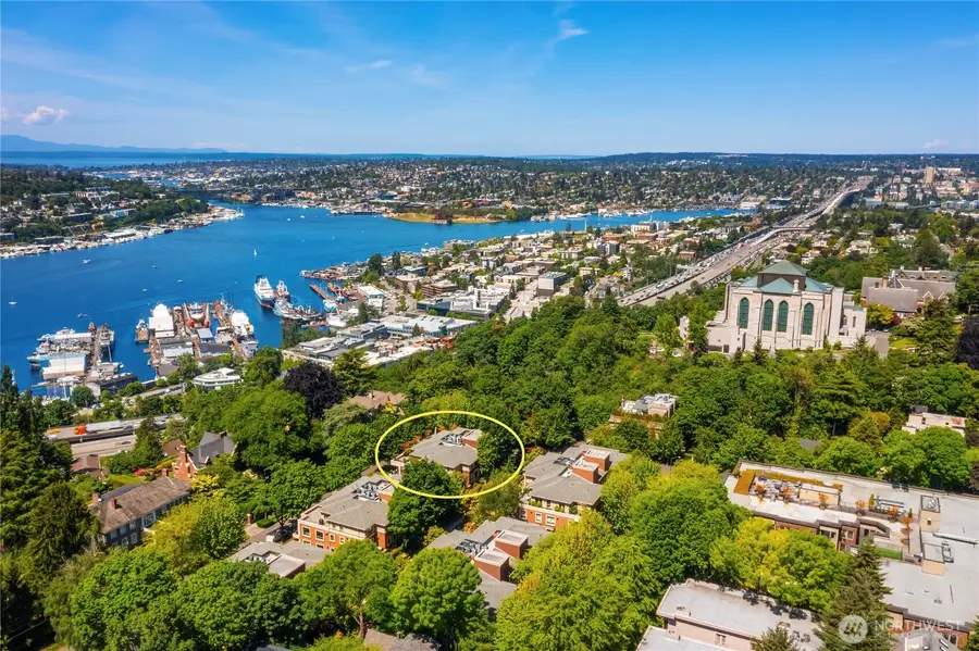 1188 Harvard Avenue E #4, Seattle, WA 98102 - #3