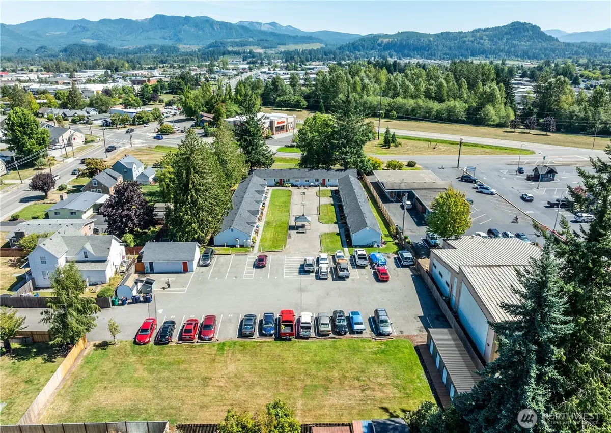2054 Roosevelt Avenue, Enumclaw, WA 98022 - #1