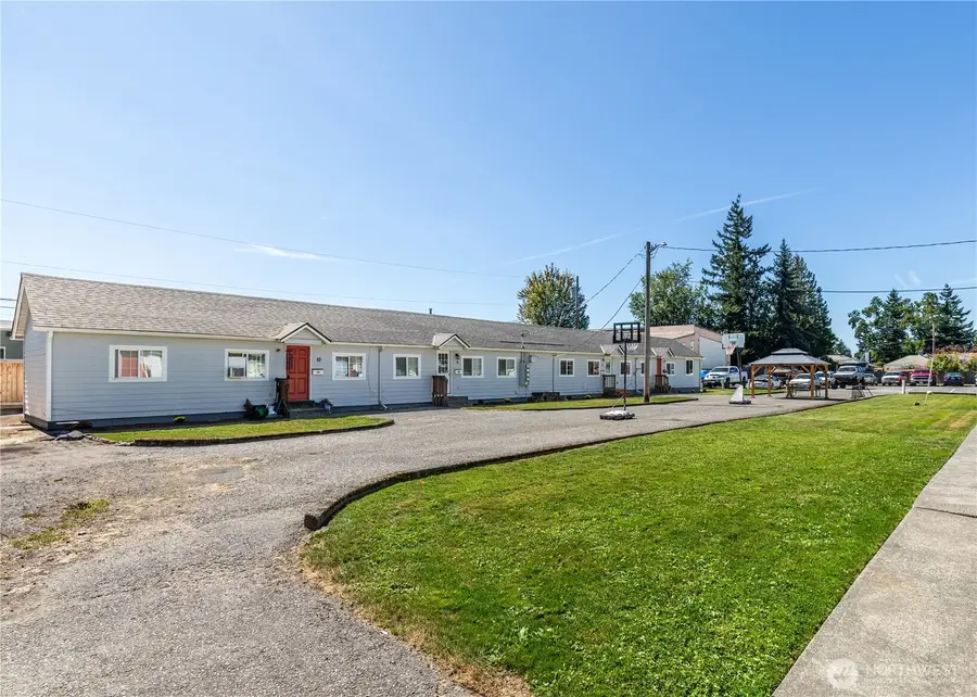 2054 Roosevelt Avenue, Enumclaw, WA 98022 - #2