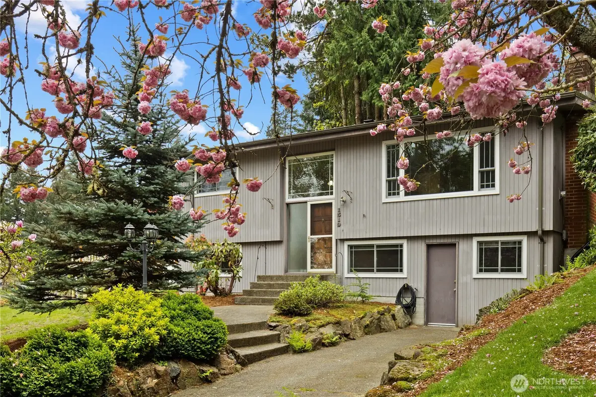 1519 NE 185th Street, Shoreline, WA 98155 - #1