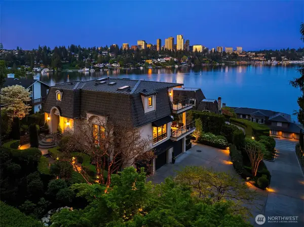 232 Overlake Drive E, Medina, WA 98039